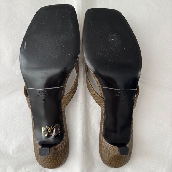 Toteme Lizard Embossed Kitten Heel Flip Flop 39 Olive - Picture 8 of 14